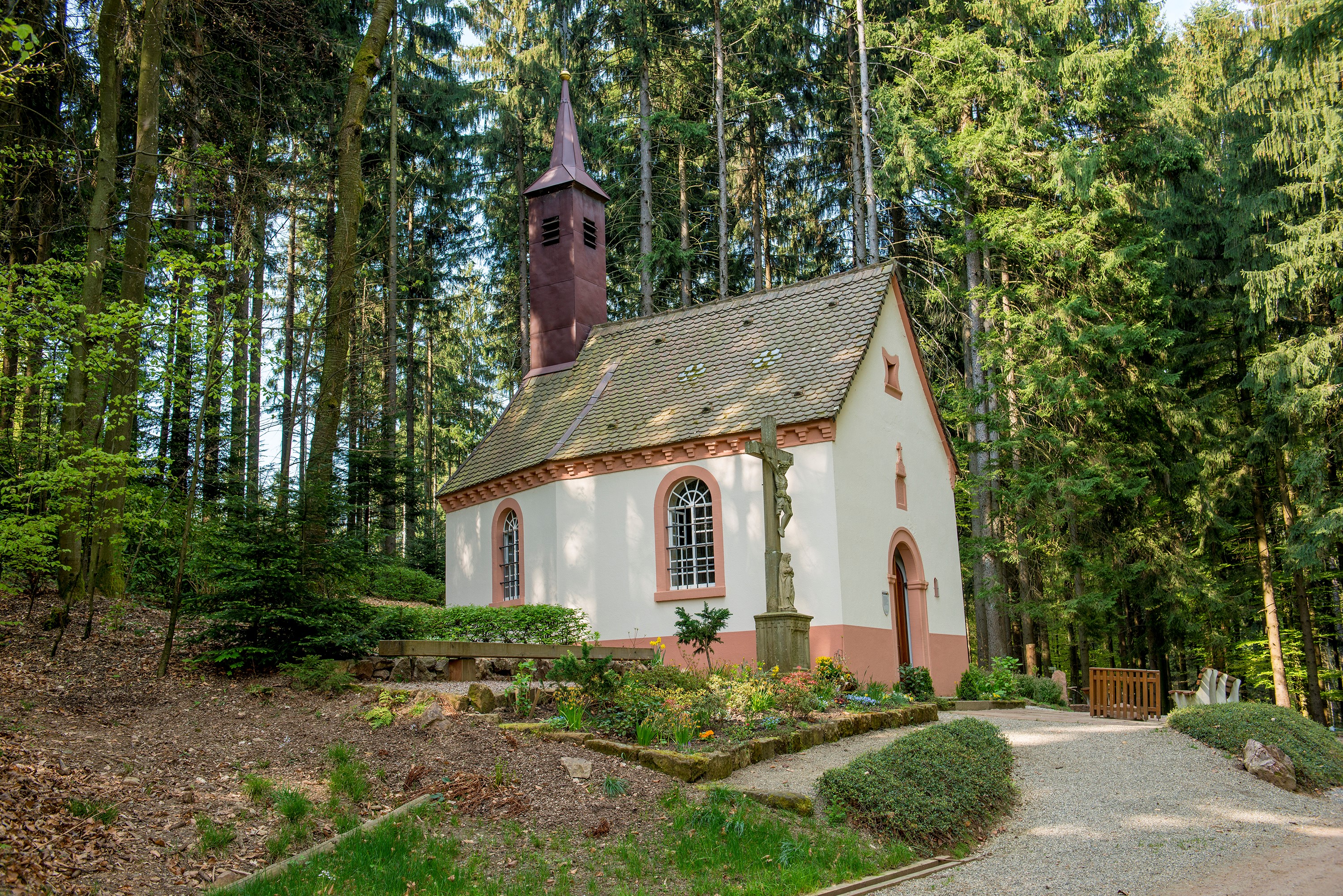  Kniesteinkapelle in Schweighausen 